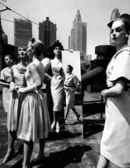 William Klein,  Mirrors on the Roof 1962