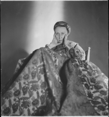 Louise Dahl-Wolfe, Edith Sitwell, 1951