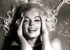 Bert Stern, Marilyn Monroe: From the Last Sitting, 1962 (Pearls)