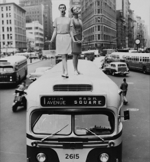 William Helburn, Bus Stop, Dovima and Jean Patchett, Madison Square, Harper’s Bazaar, 1958