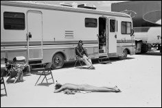 Arthur Elgort, Carmen Kass, VOGUE, Death Valley, CA, 2000