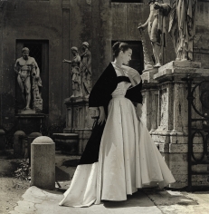 Genevieve Naylor, Dorian Leigh in Veneziani, Rome, Harper’s Bazaar, 1952