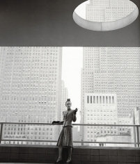 Louise Dahl-Wolfe, Balcony of Museum of Modern Art