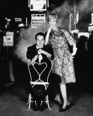 William Helburn, Paul Newman and Joanne Woodward, Times Square, Town & Country, 1955.